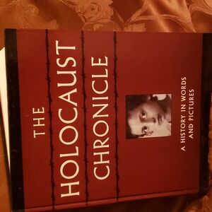 THE HOLOCAUST CHRONICLE, A History In Words and Pictures Over 750 Pages & Pics.